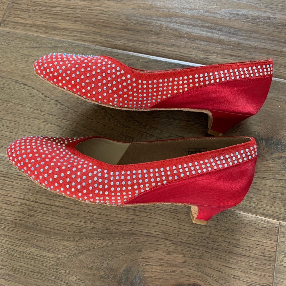 Ballroom shoes 8